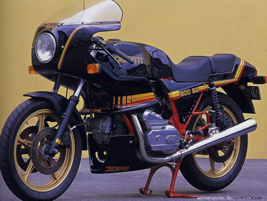 Ducati 900S2
